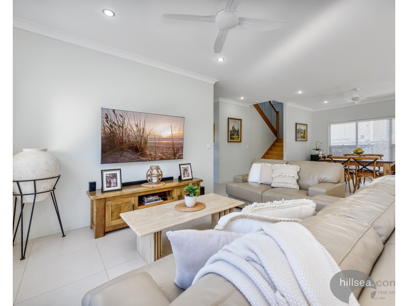 42 Stradbroke Street, Biggera Waters QLD 4216