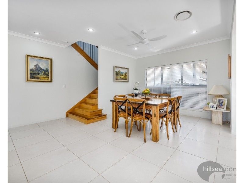 42 Stradbroke Street, Biggera Waters QLD 4216