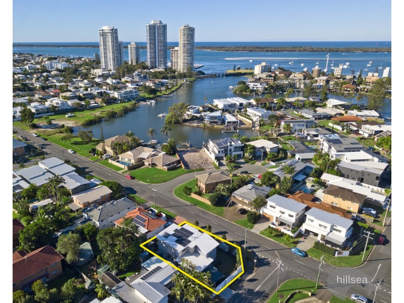 42 Stradbroke Street, Biggera Waters QLD 4216