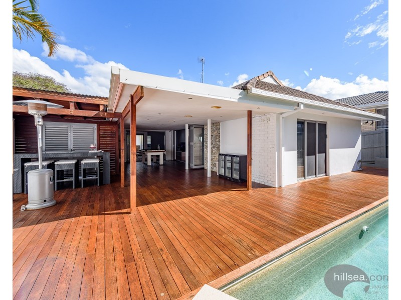 5 Clifton Street, Biggera Waters QLD 4216