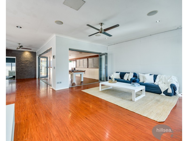 5 Clifton Street, Biggera Waters QLD 4216
