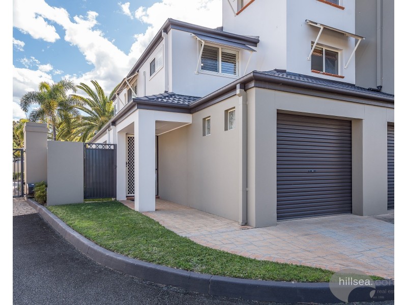 3/82-86 Limetree Parade, Runaway Bay QLD 4216