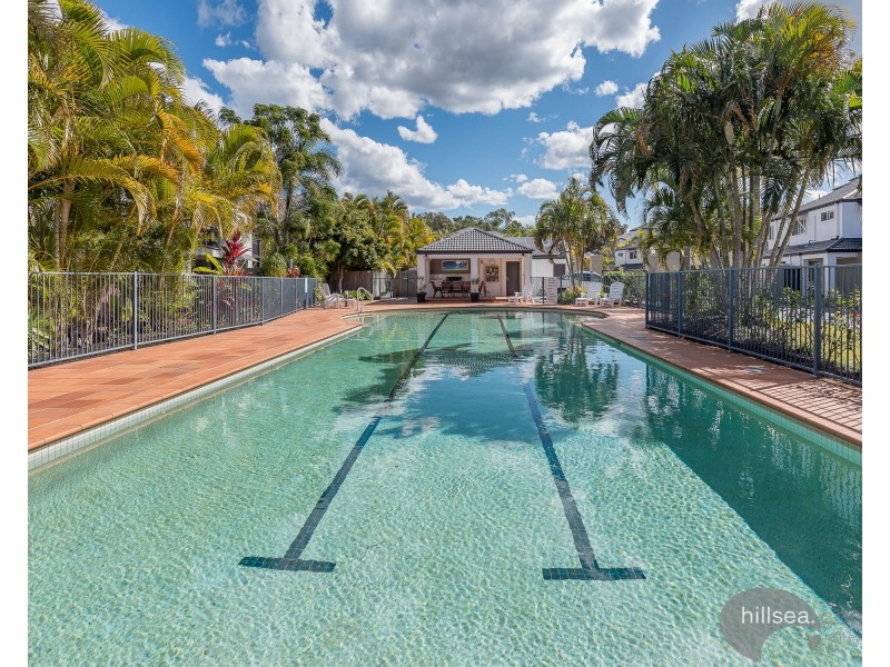 3/82-86 Limetree Parade, Runaway Bay QLD 4216