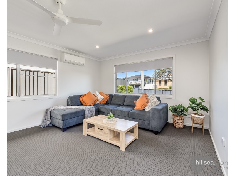 45 Ashbourne Terrace, Biggera Waters QLD 4216