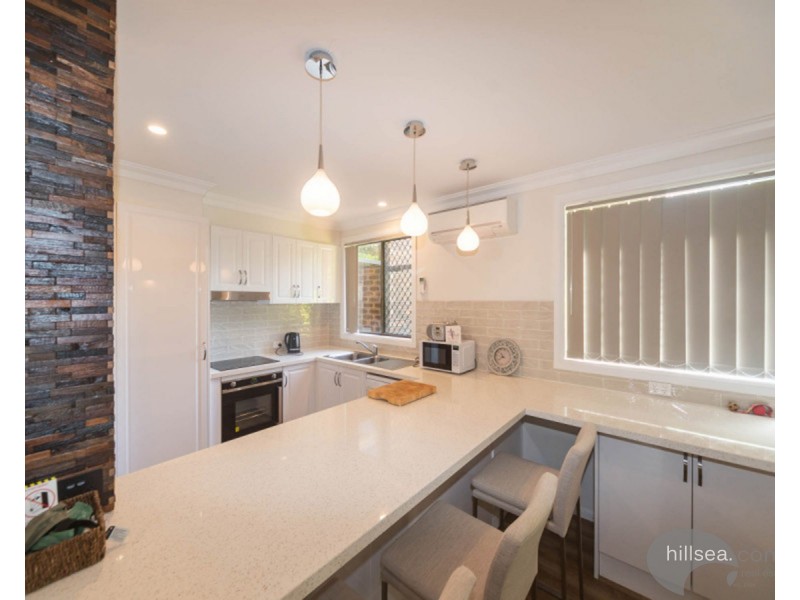 2/490 Marine Parade, Biggera Waters QLD 4216