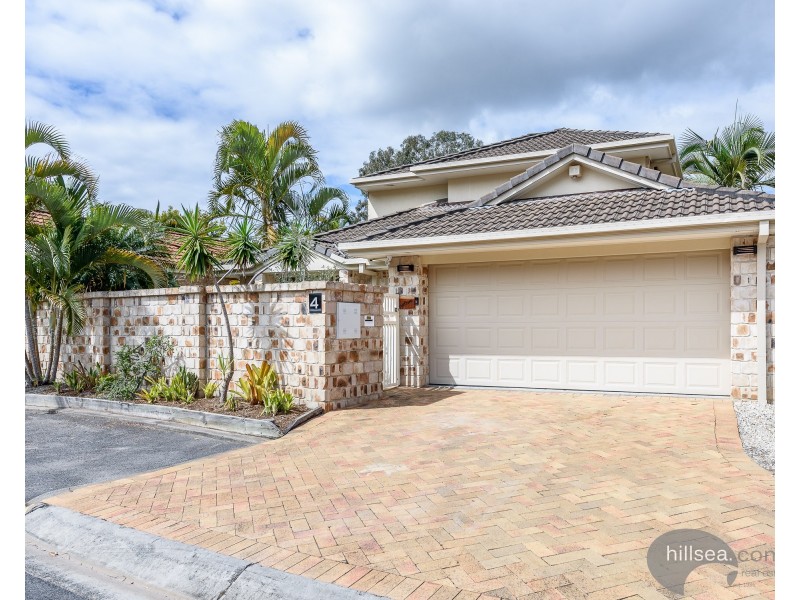 4 Thyme Court, Runaway Bay QLD 4216