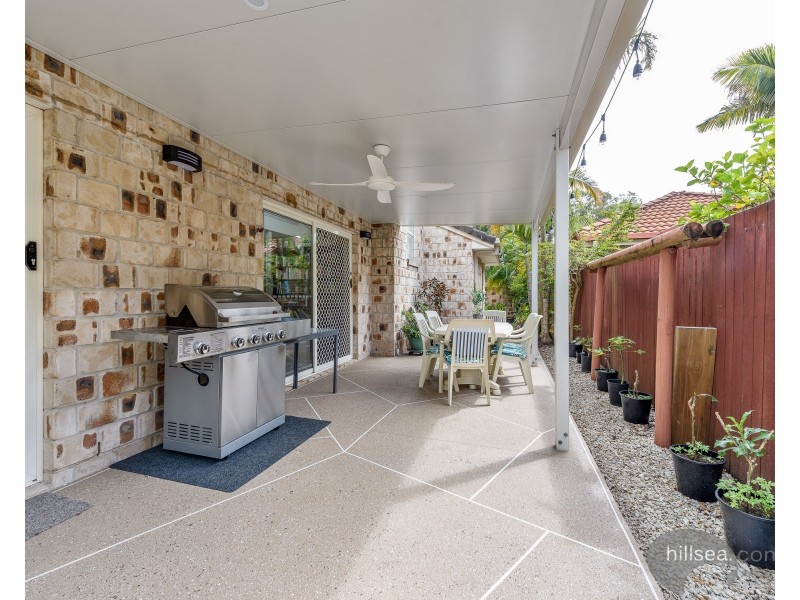 4 Thyme Court, Runaway Bay QLD 4216
