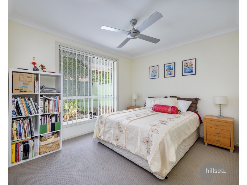 4 Thyme Court, Runaway Bay QLD 4216