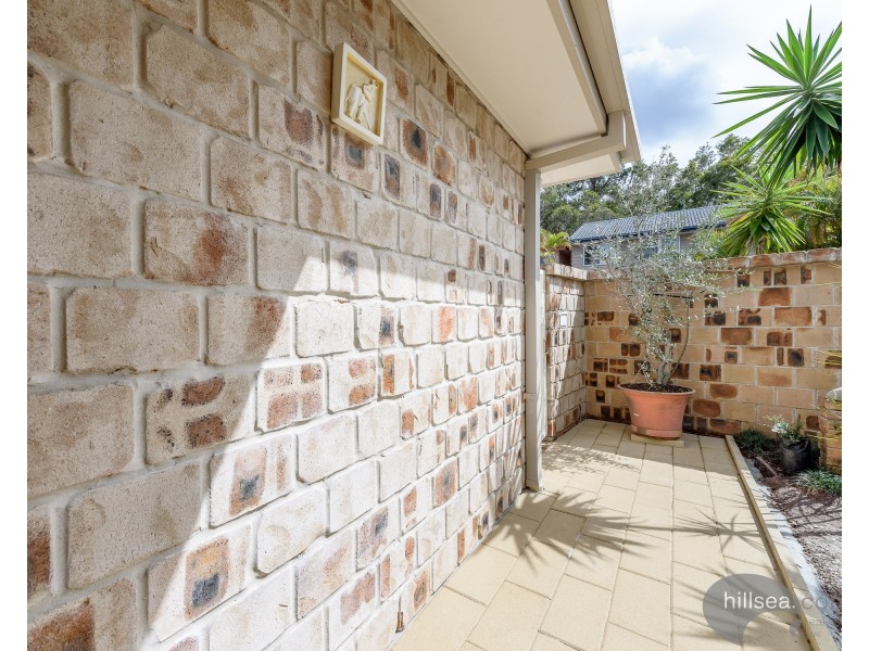 4 Thyme Court, Runaway Bay QLD 4216