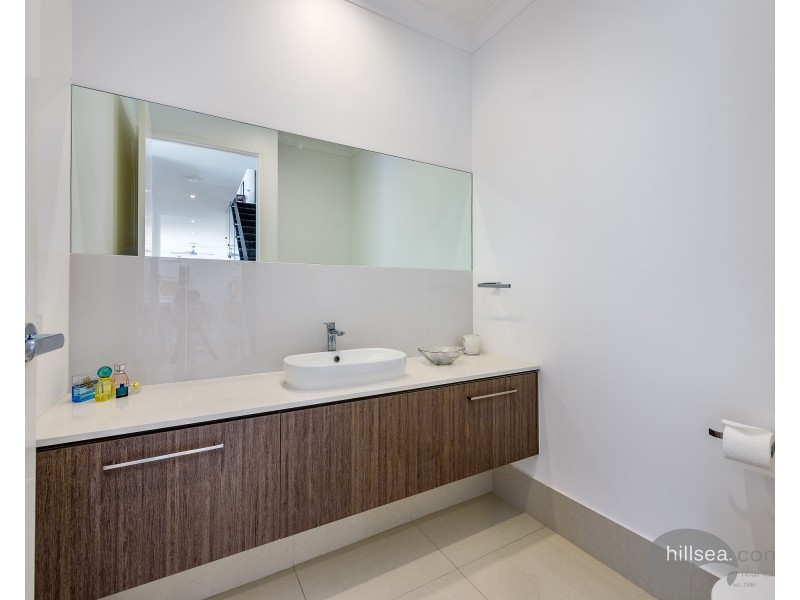 2/12 Matina Street, Biggera Waters QLD 4216