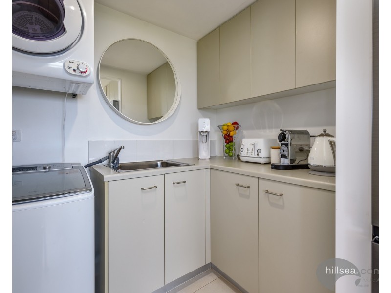 3307/2 Activa Way, Hope Island QLD 4212