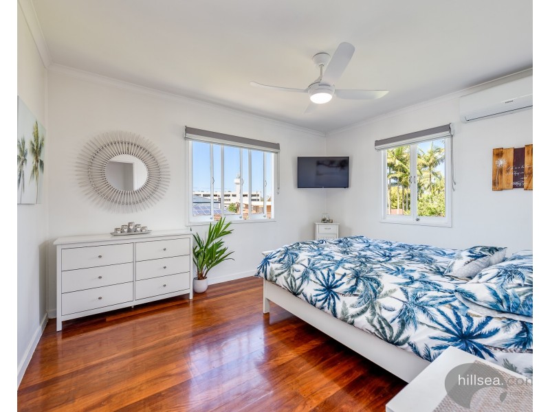 7A Waratah Avenue, Biggera Waters QLD 4216