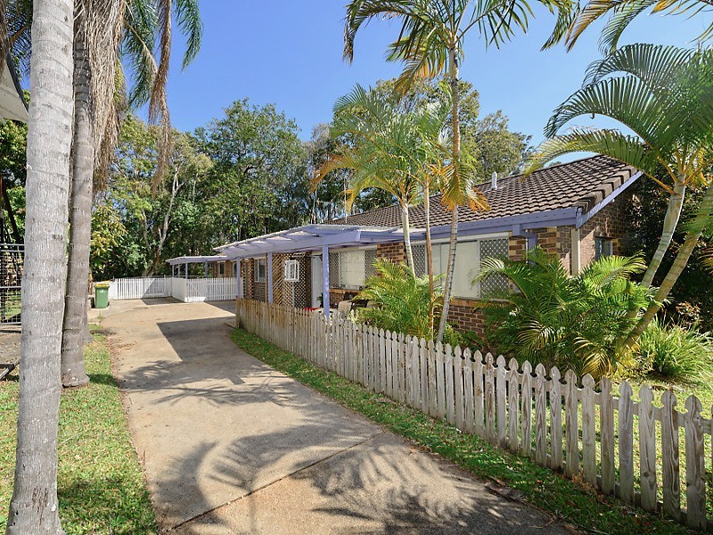 1 & 2/14 Barton Avenue, Southport QLD 4215