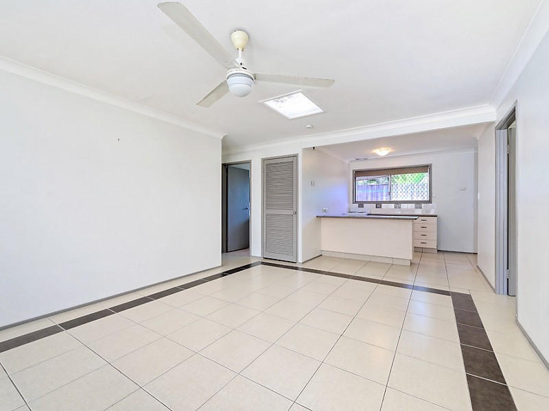 1 & 2/14 Barton Avenue, Southport QLD 4215
