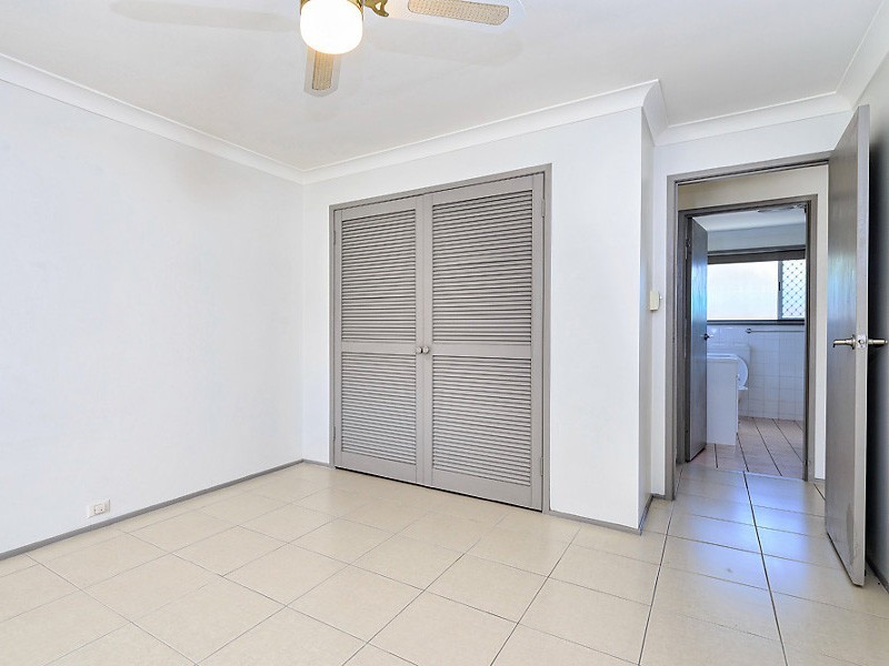 1 & 2/14 Barton Avenue, Southport QLD 4215