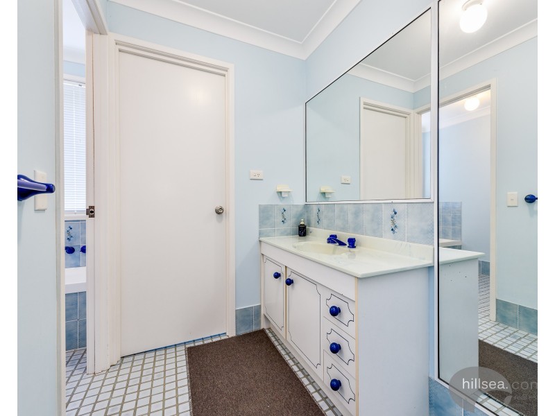 69 Columbus Drive, Hollywell QLD 4216