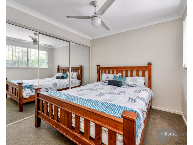 18/6 Buddy Holly Close, Parkwood QLD 4214