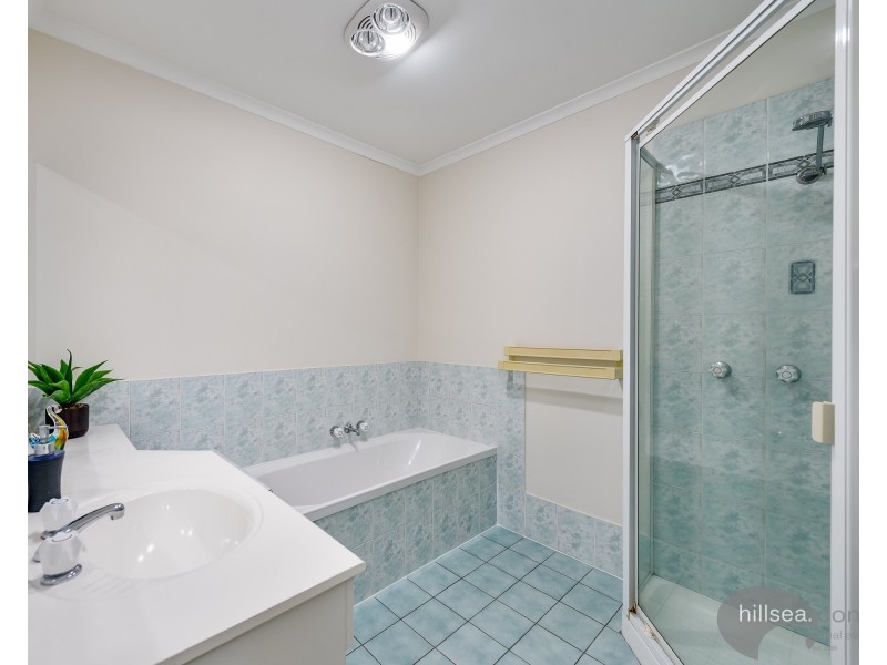 9/447 Pine Ridge Road, Runaway Bay QLD 4216