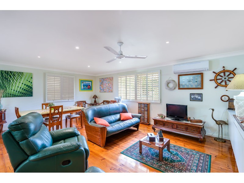 3 Sandy Court, Southport QLD 4215