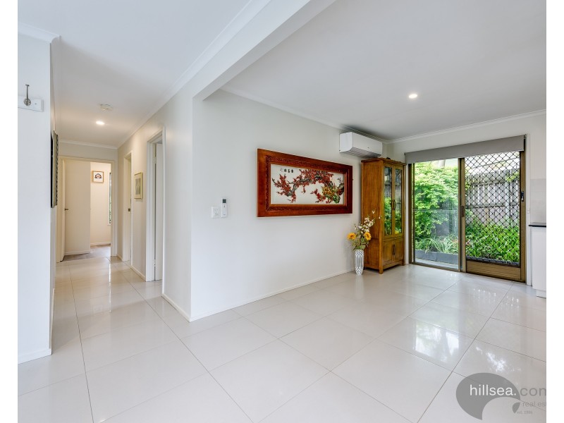 10 Lergessner Street, Biggera Waters QLD 4216