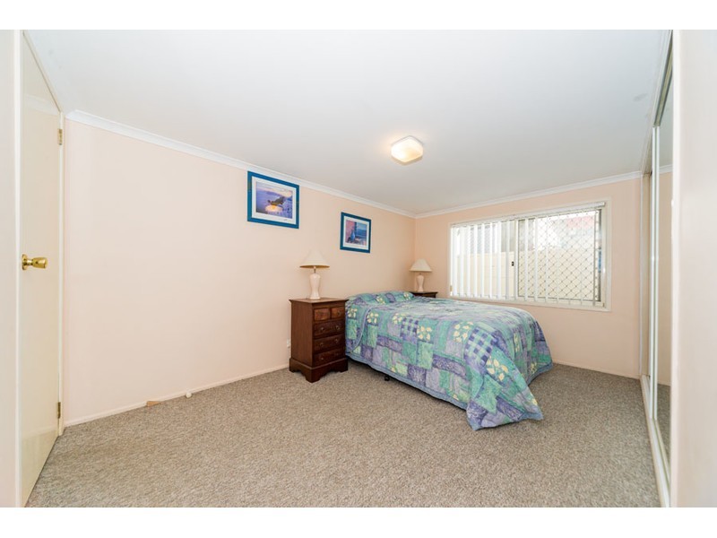16 Back Street, Biggera Waters QLD 4216