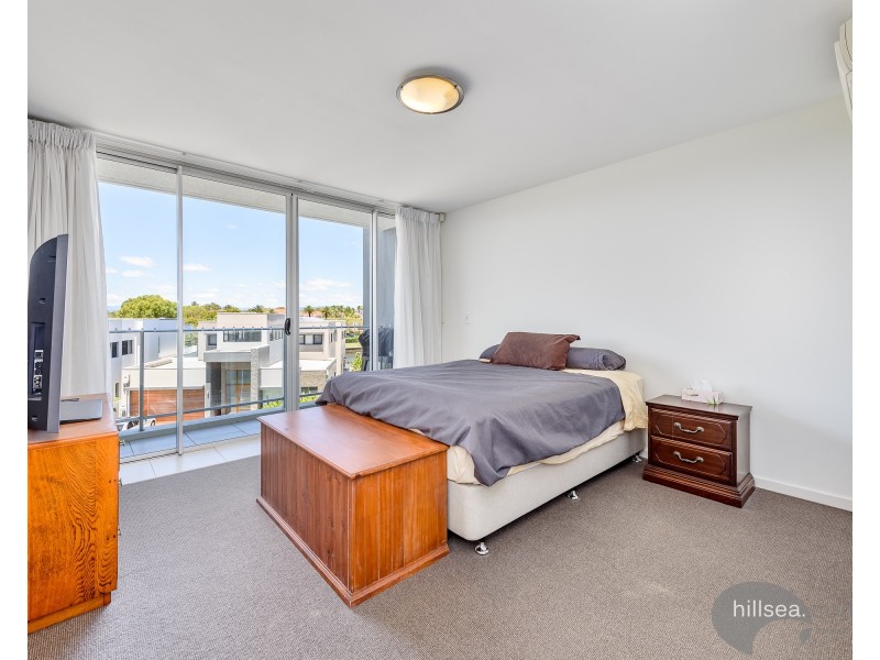 2317/2 Activa Way, Hope Island QLD 4212