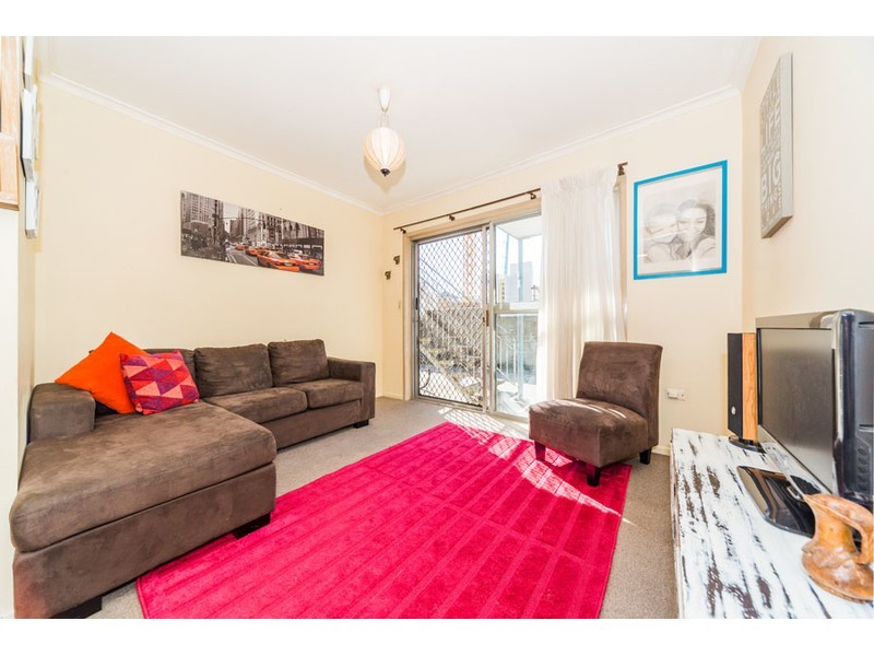 3/376 Marine Parade, Labrador QLD 4215