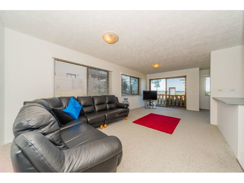 1/504 Marine Parade, Biggera Waters QLD 4216