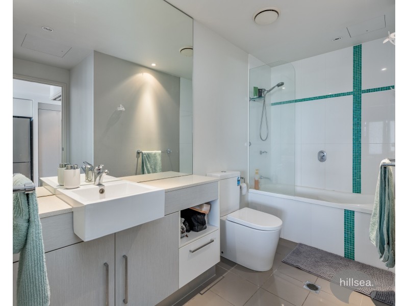 506/430 Marine Parade, Biggera Waters QLD 4216