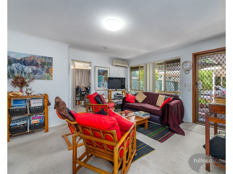 1/8 Waterbird Court, Coombabah QLD 4216