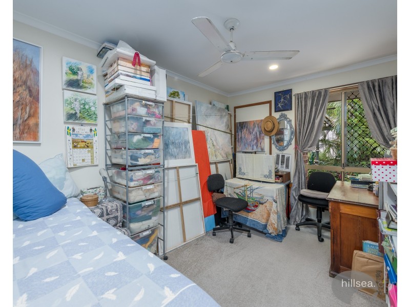 1/8 Waterbird Court, Coombabah QLD 4216