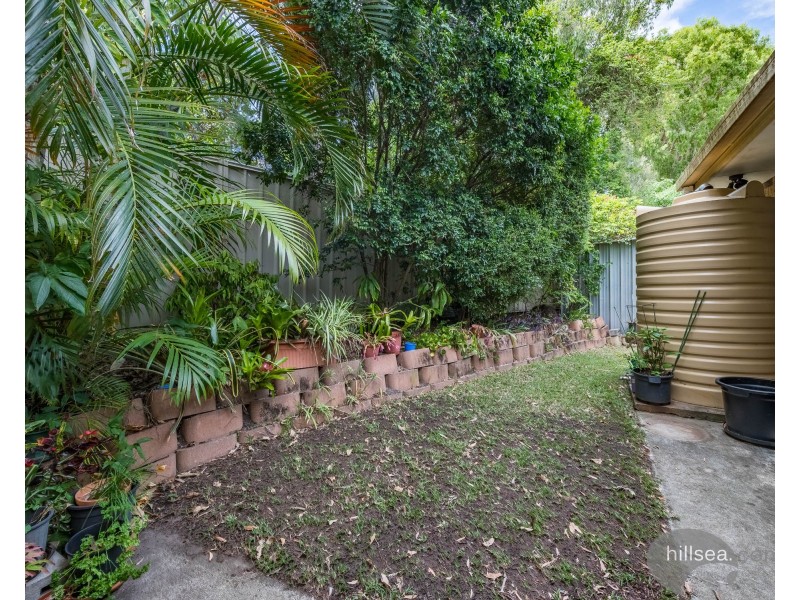 1/8 Waterbird Court, Coombabah QLD 4216