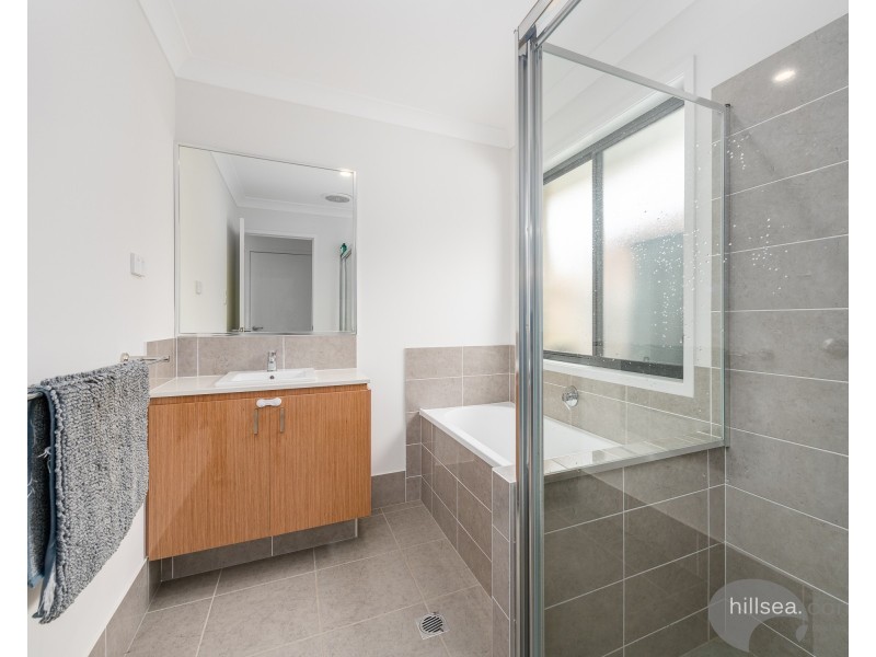 25 Brightstar Street, Ormeau QLD 4208