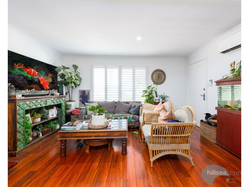 1/17 Eurimbula Court, Paradise Point QLD 4216