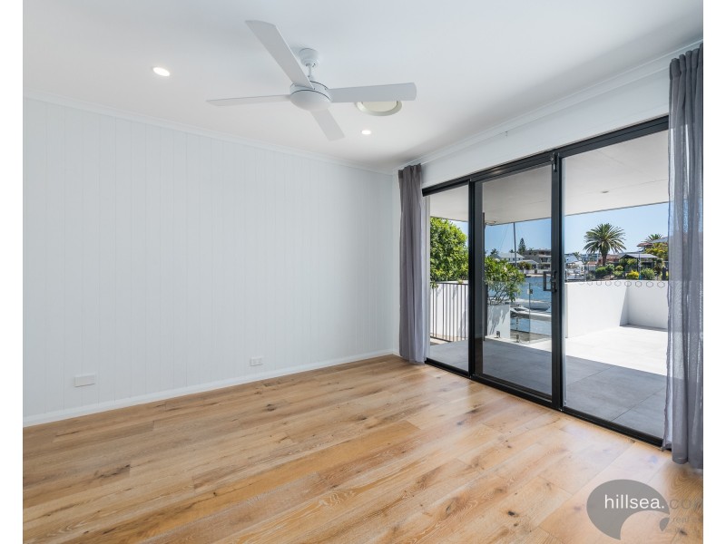 359 Bayview Street, Hollywell QLD 4216