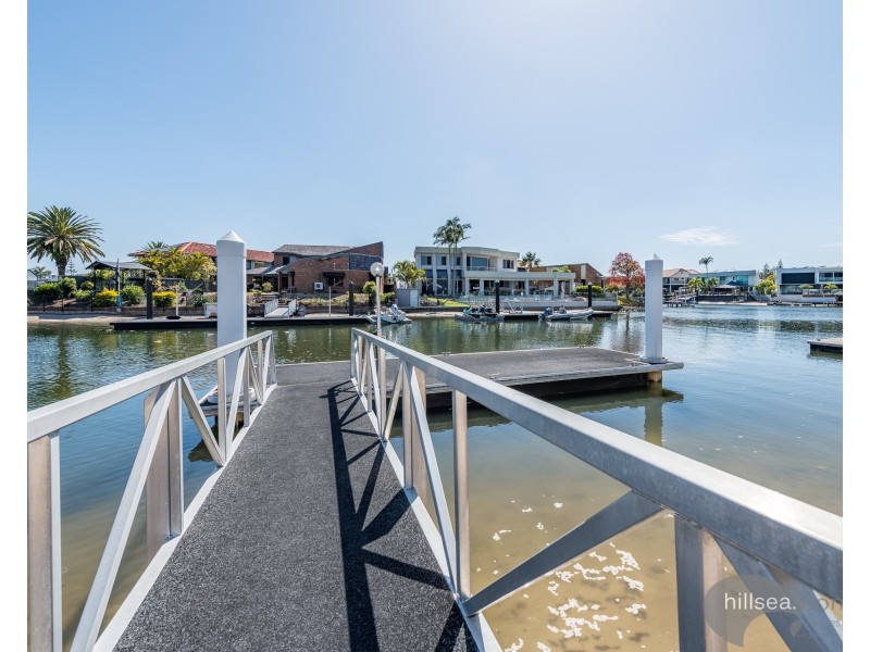 359 Bayview Street, Hollywell QLD 4216