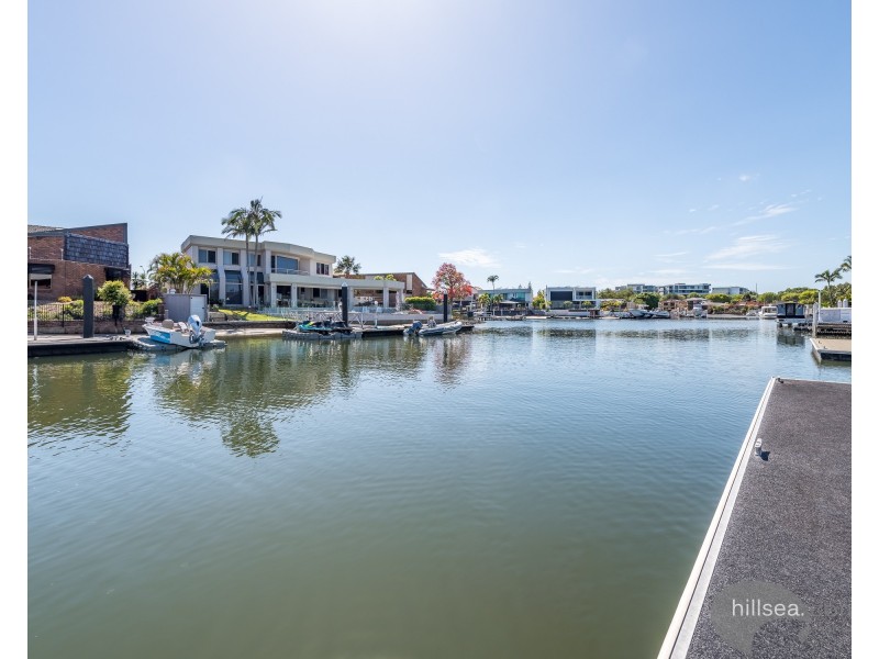 359 Bayview Street, Hollywell QLD 4216