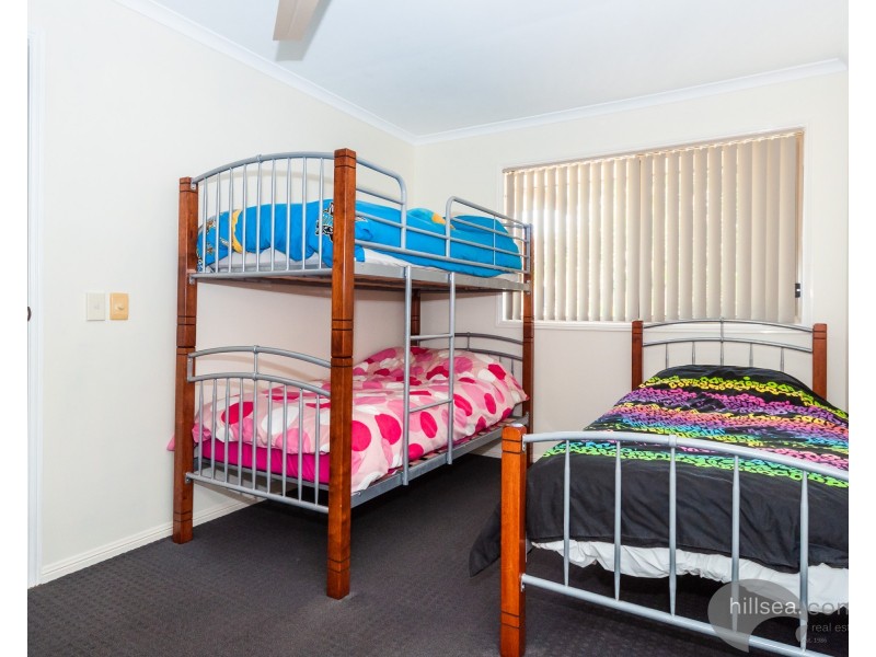 643 Pine Ridge Road, Biggera Waters QLD 4216