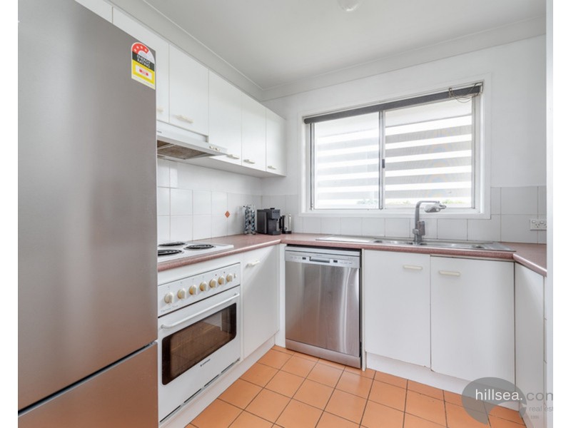 31/75-77 Bayview Street, Runaway Bay QLD 4216