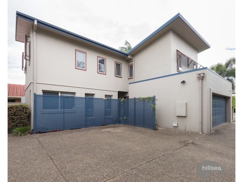 1/162 Muir Street, Labrador QLD 4215