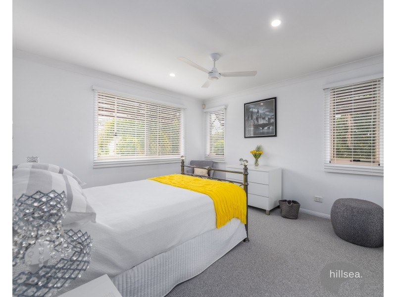 1/162 Muir Street, Labrador QLD 4215