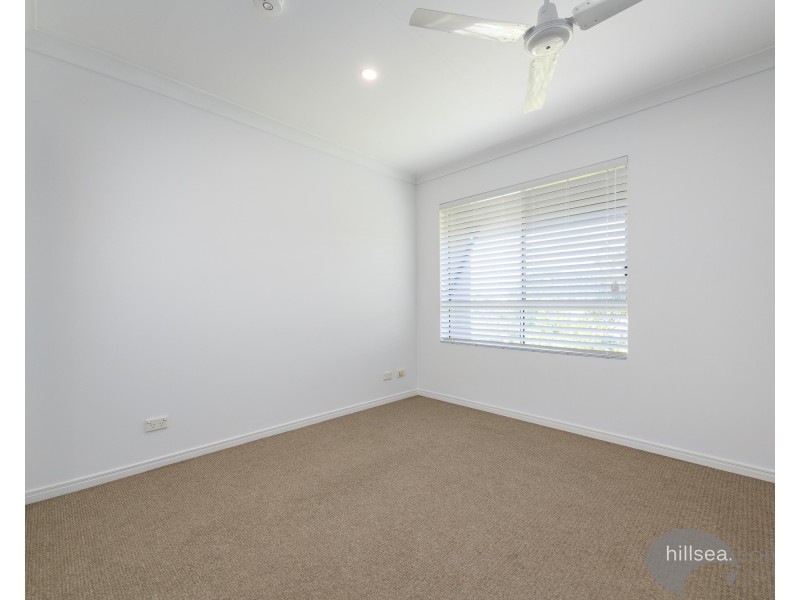 7/89-91 Bayview Street, Runaway Bay QLD 4216