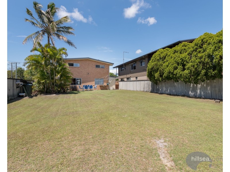 2 Medika Street / 69 Coombabah Road, Runaway Bay QLD 4216