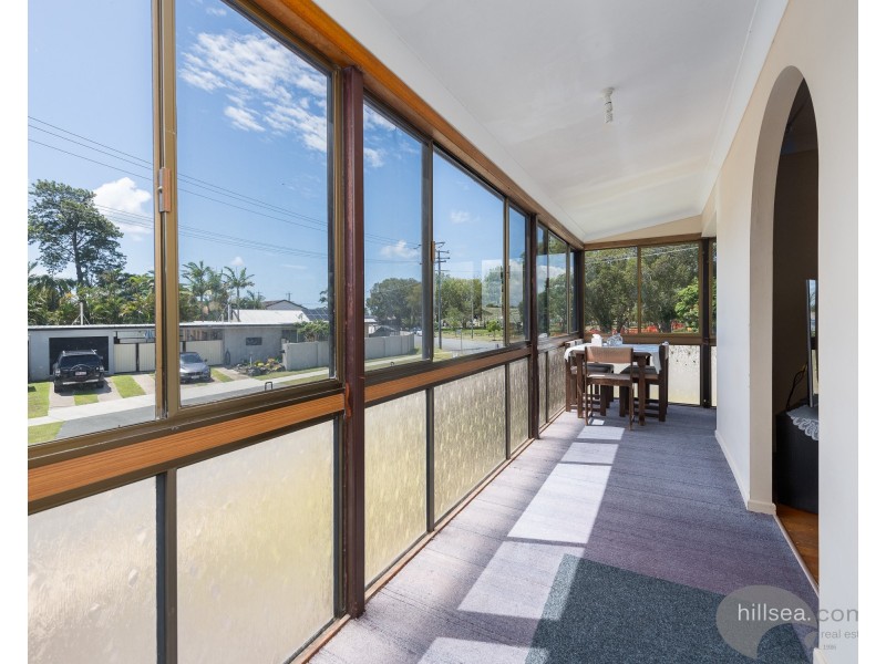 2 Medika Street / 69 Coombabah Road, Runaway Bay QLD 4216