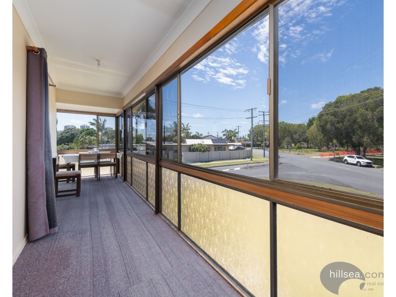 2 Medika Street / 69 Coombabah Road, Runaway Bay QLD 4216