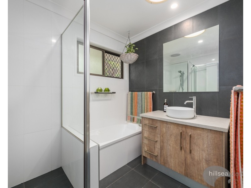 8 Koitaki Court, Runaway Bay QLD 4216