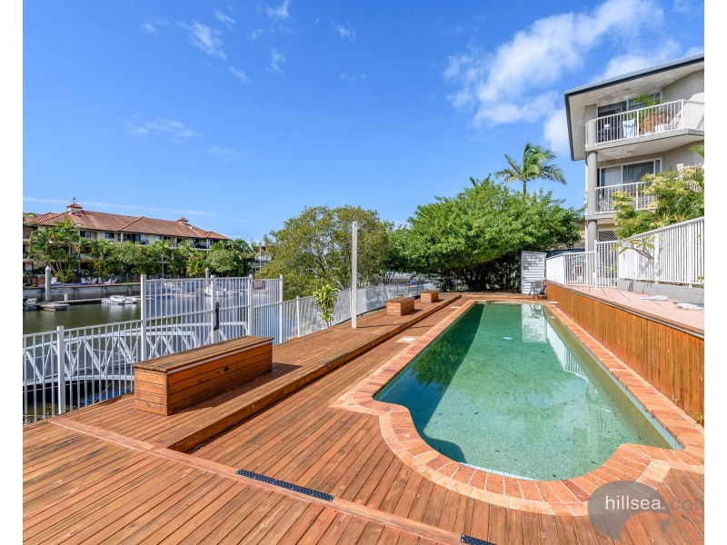3/75-77 Bayview Street, Runaway Bay QLD 4216