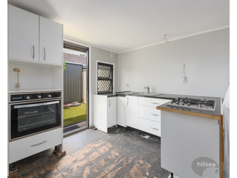 2/3 Riccarton Place, Labrador QLD 4215