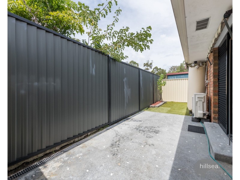 2/3 Riccarton Place, Labrador QLD 4215