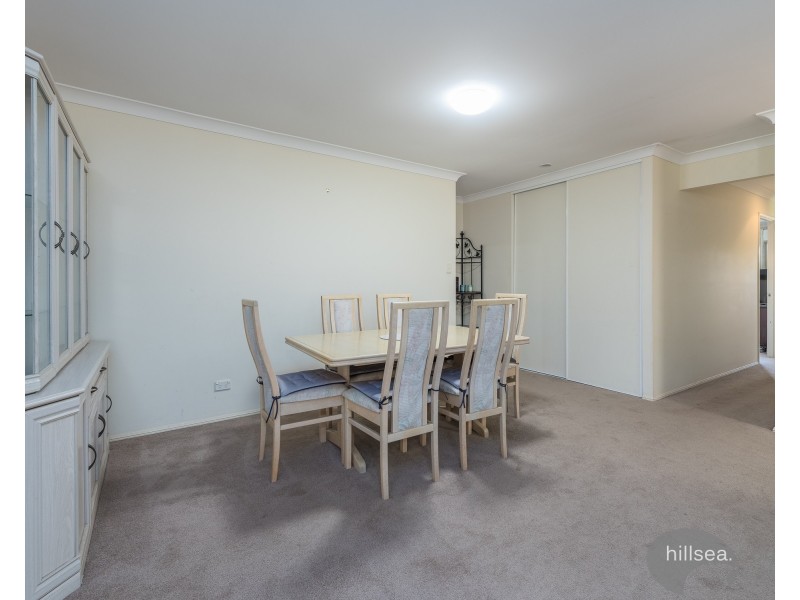 2/9 Jacqueline Avenue, Labrador QLD 4215